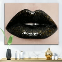 Designart 'A gyönyörű női ajkak közelképe i' Modern vászon fali művészet